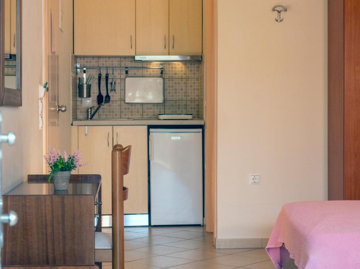 Hotel Loukas Vrachos Paralia Vrachou Buitenkant foto