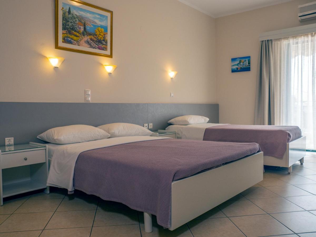 Hotel Loukas Vrachos Paralia Vrachou Buitenkant foto